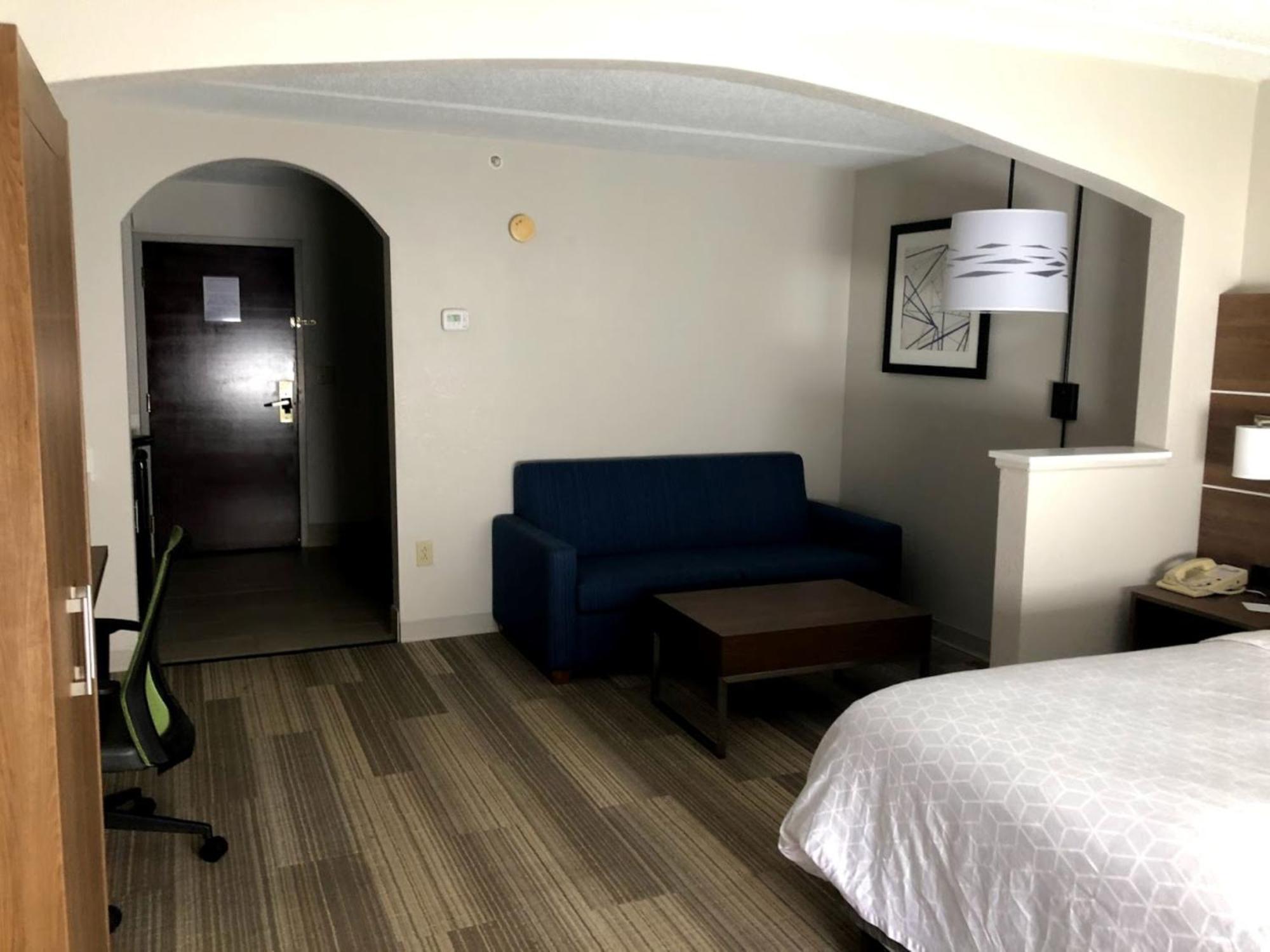 Holiday Inn Express & Suites Kings Mountain - Shelby Area By Ihg Exterior photo